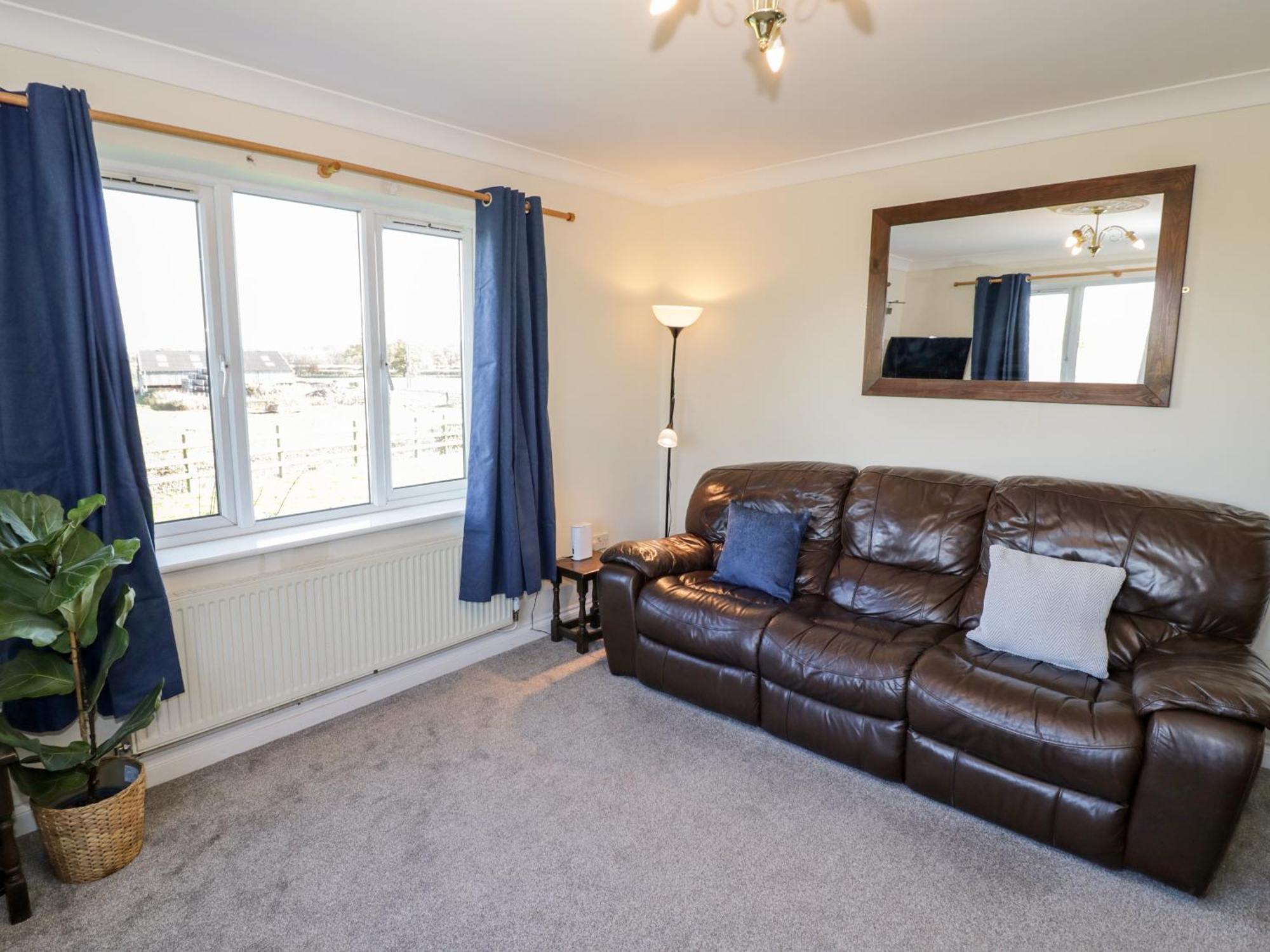Tixall Manor Farm Стаффорд Екстер'єр фото