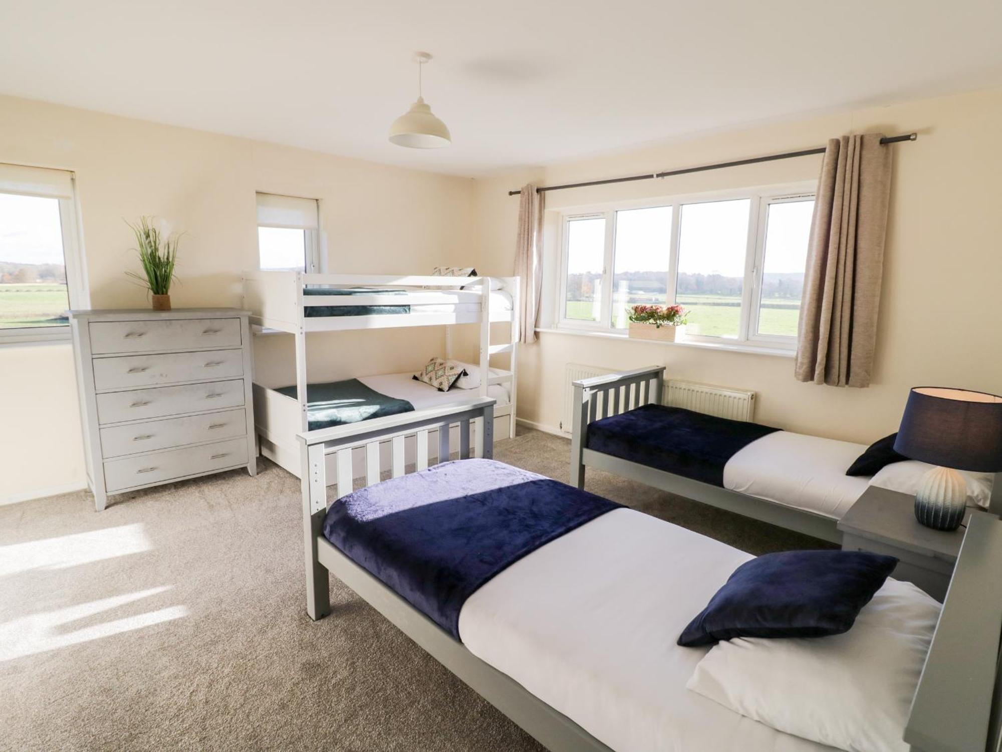 Tixall Manor Farm Стаффорд Екстер'єр фото