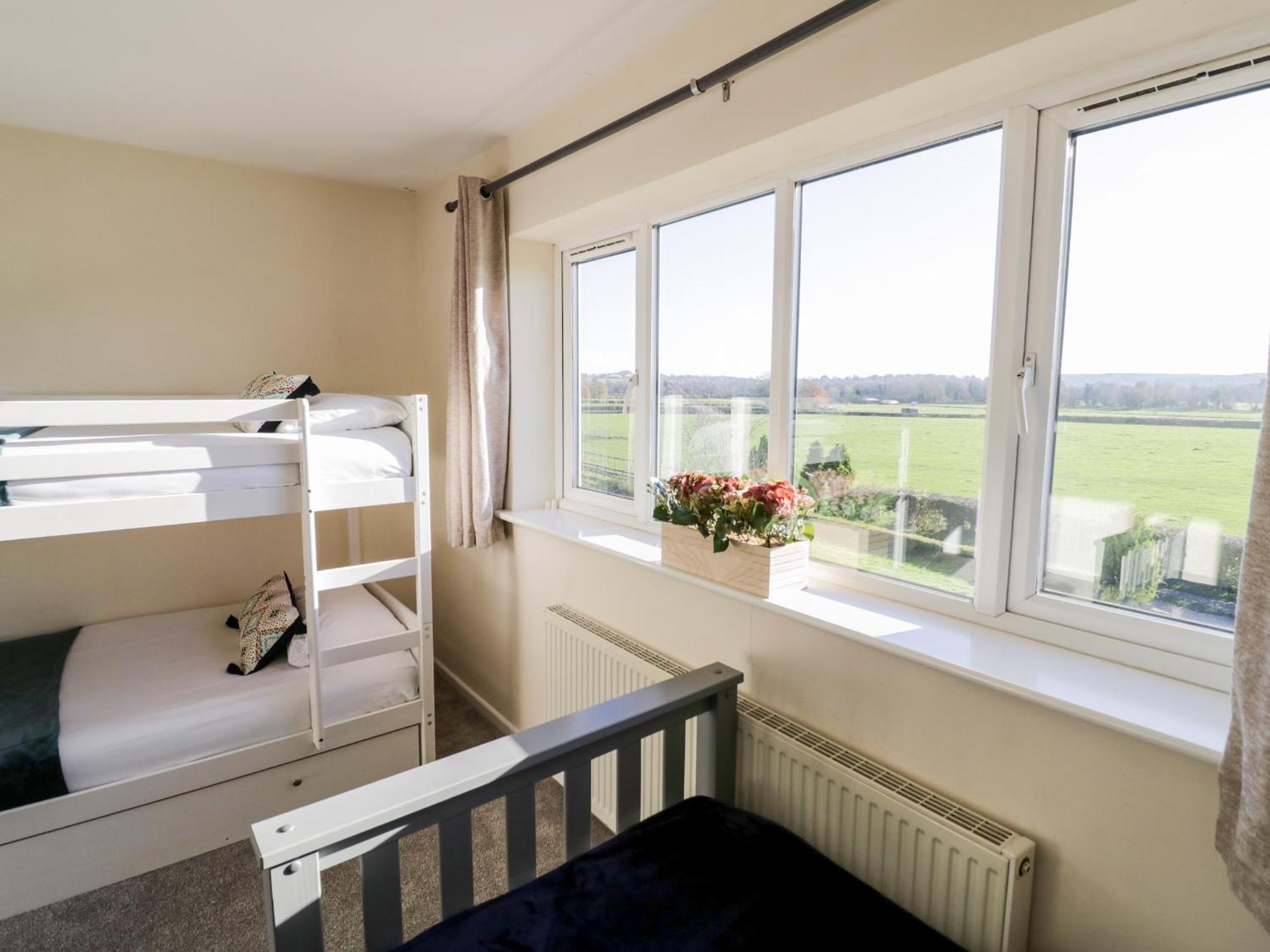 Tixall Manor Farm Стаффорд Екстер'єр фото