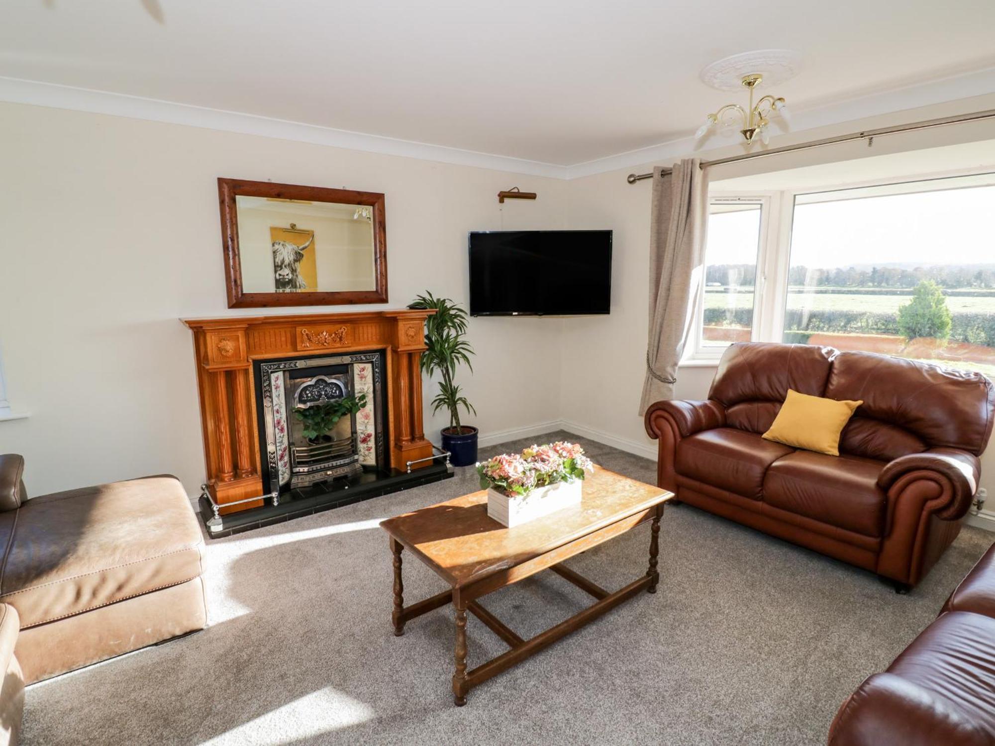 Tixall Manor Farm Стаффорд Екстер'єр фото